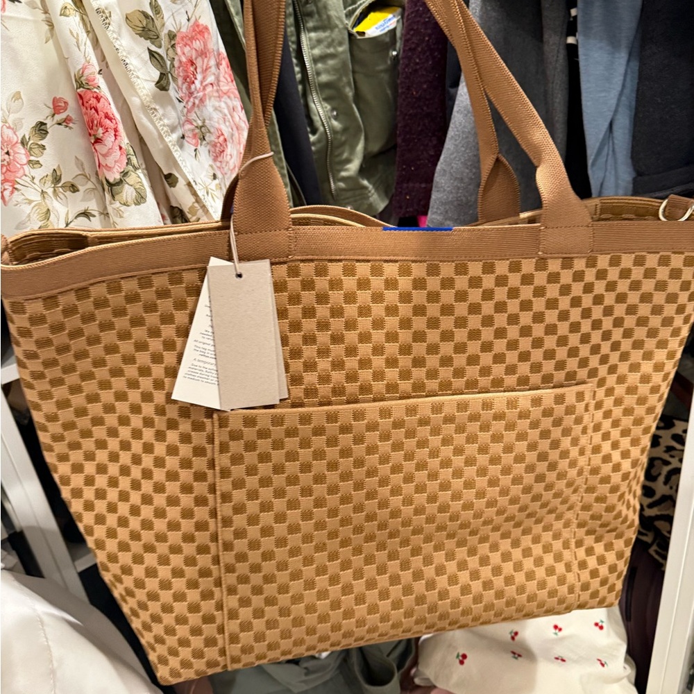 Rothys Travel Tote